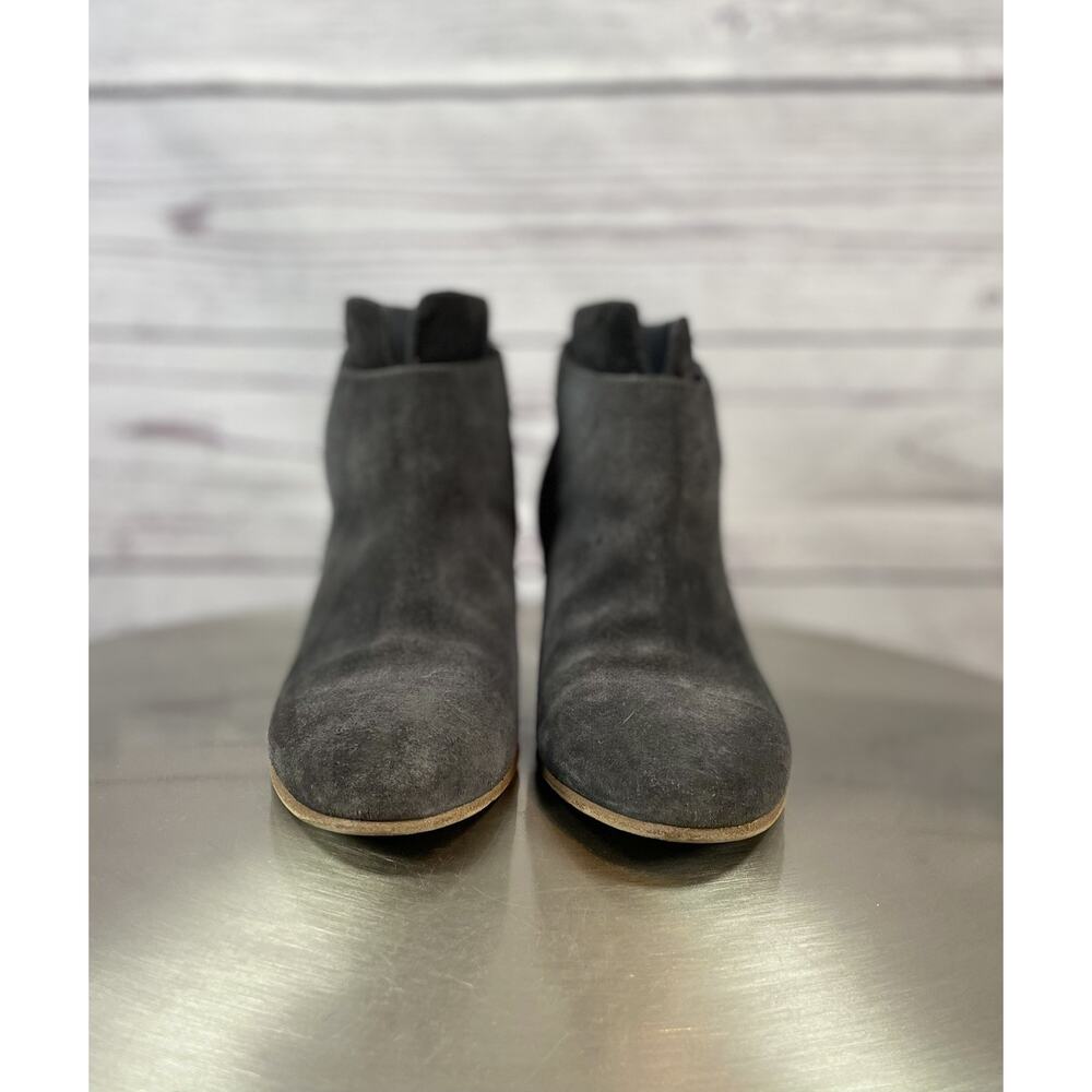 Vince Gray Suede Ankle Booties Women’s Size 7 Minimalist Designer Boot